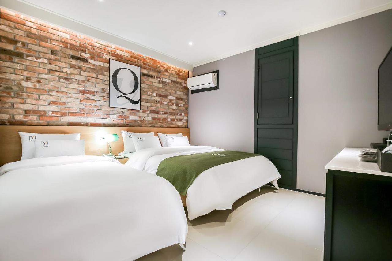 Yello Hotel Cshongdzsu Kültér fotó