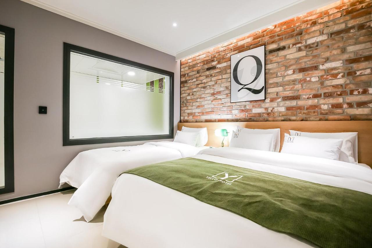 Yello Hotel Cshongdzsu Kültér fotó