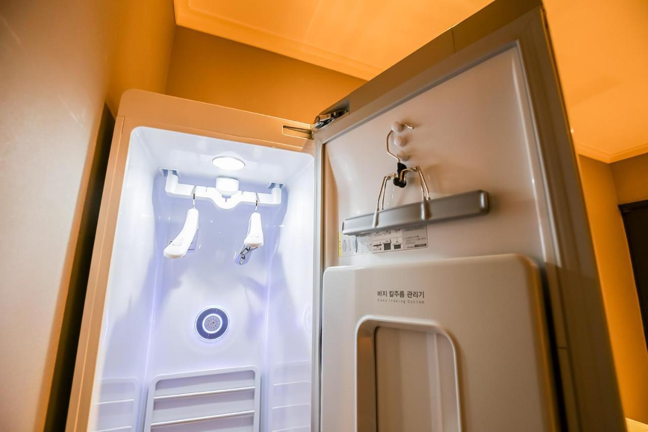 Yello Hotel Cshongdzsu Kültér fotó