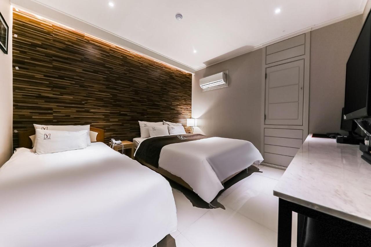 Yello Hotel Cshongdzsu Kültér fotó